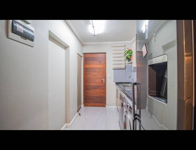 3 BEDROOM APARTMENT FOR SALE IN EDEN GLEN